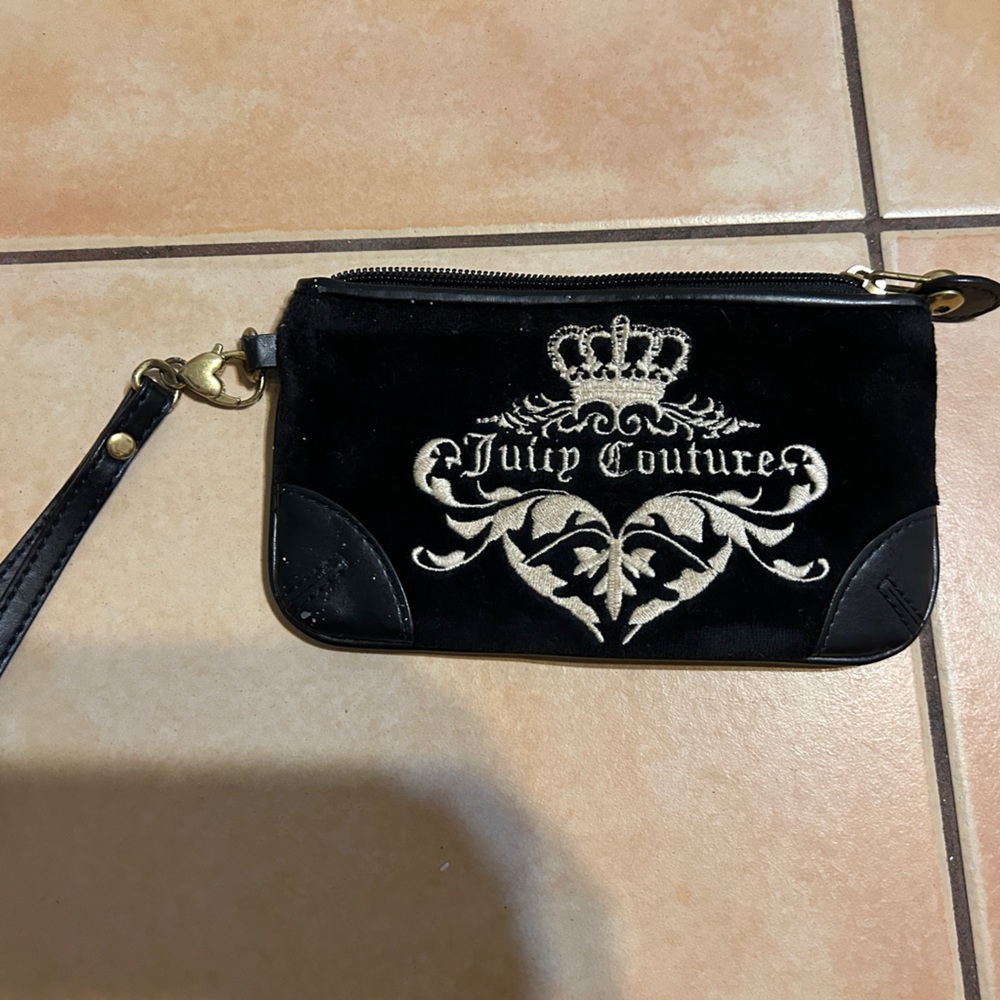 Juicy Couture black wristlet Clutch
